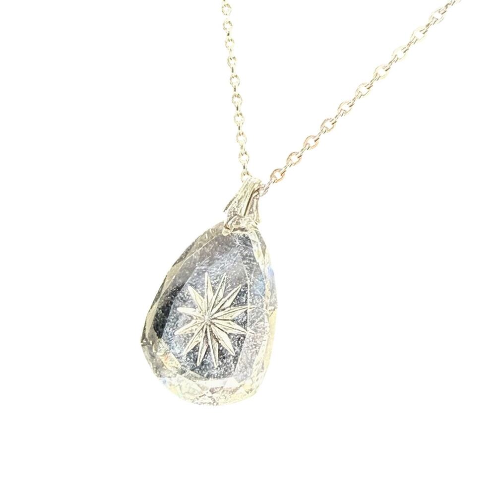Vintage Acrylic Clear Starburst Pendant Necklace